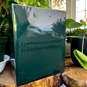 KKW Fragrance Kim Emerald Diamond •UNOPENED/DISCONTINUED•